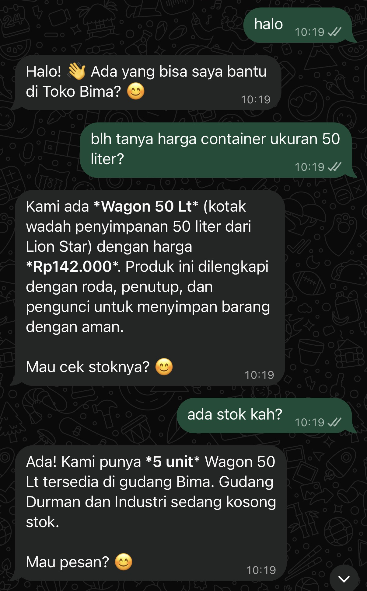 WhatsApp conversation: customer asks the price of a '50 liter container', assistant matches it to the Wagon 50 Lt product and later confirms stock in the same thread